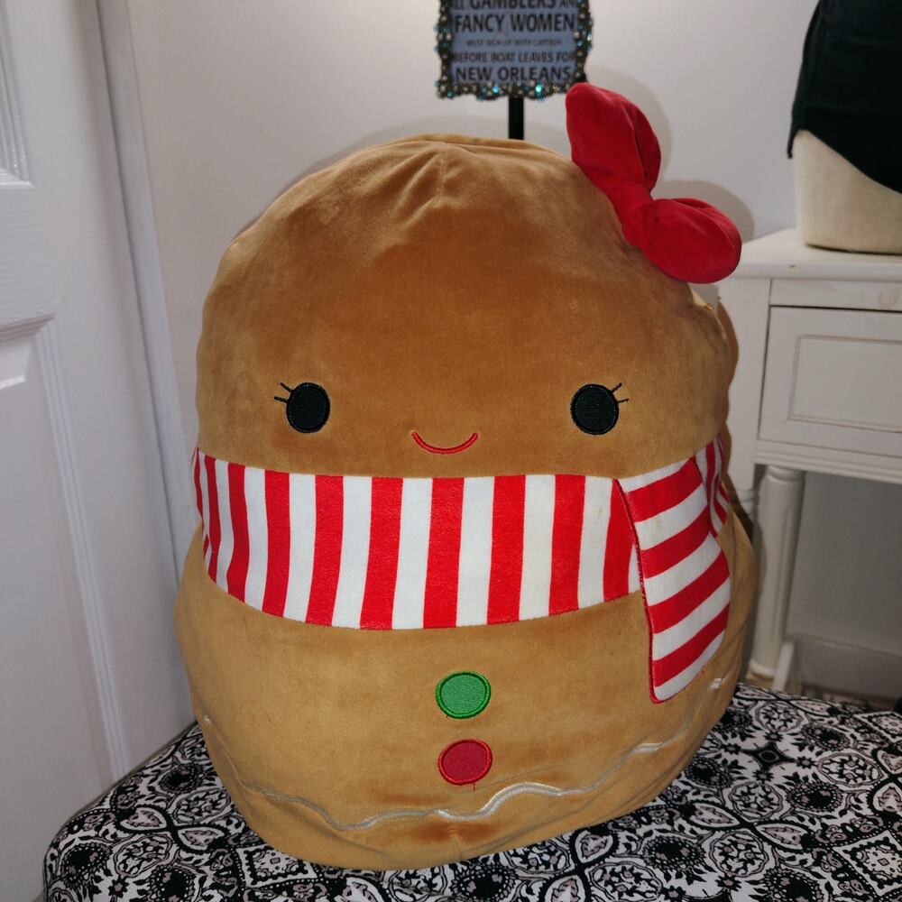 SQUISHMALLOW - GINA THE GINGERBREAD GIRL